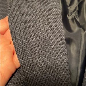 Le Suit pantsuit…. Very nice and classy.